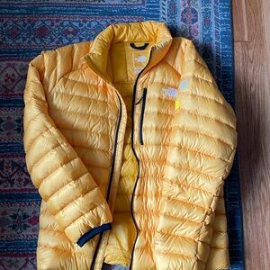 The North Face Summit Series Down Jacket (DAMAGED)